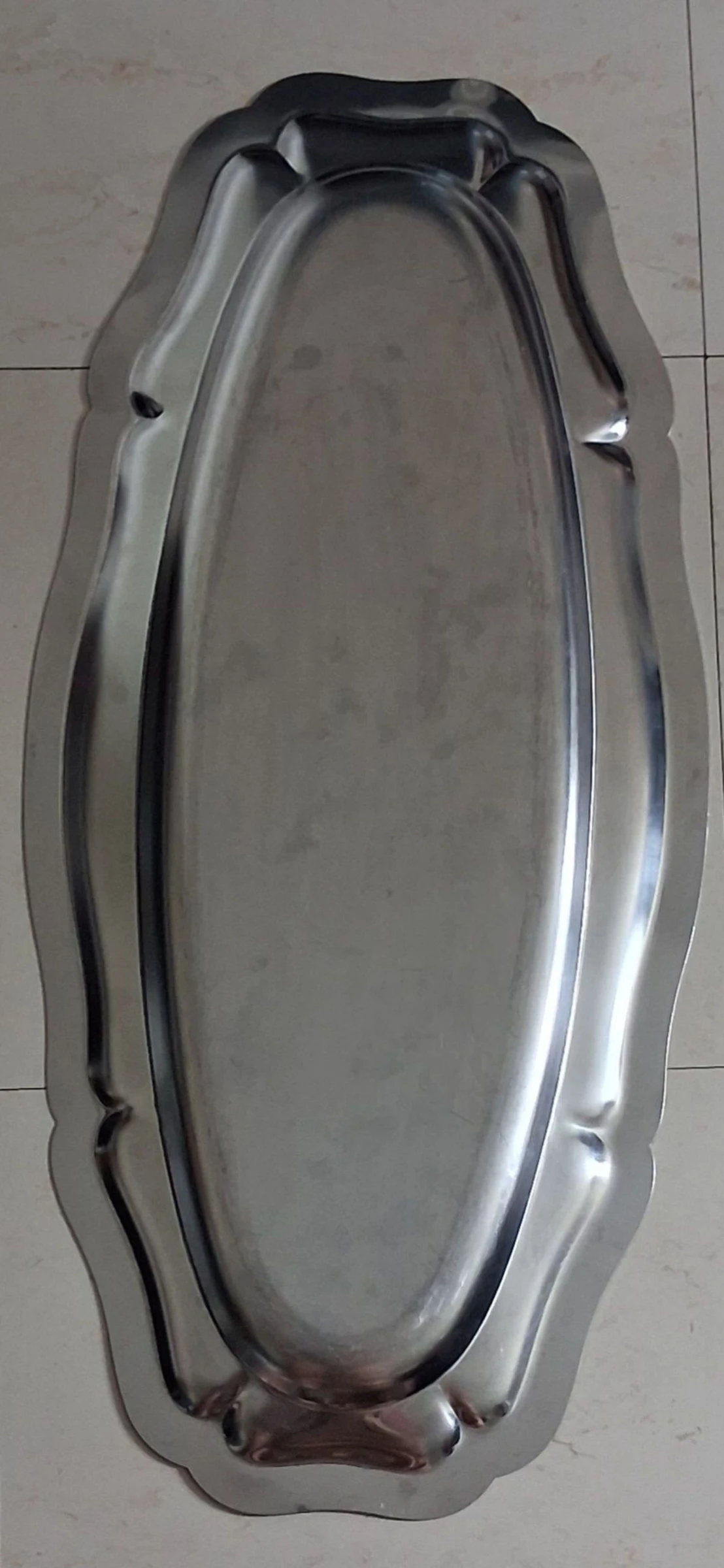 Set of 2 different stainless steel plates – photo 3